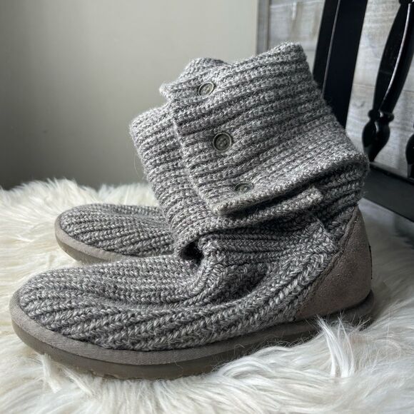 UGG size 6 Cardy knit sweater boots with buttons grey size 6 - Picture 1 of 5